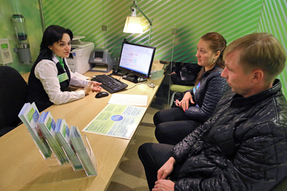 Банки стали чаще отказывать россиянам в выдаче кредитов