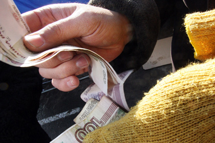 В России предложили ввести почасовую оплату труда