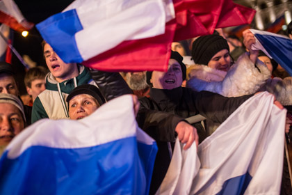 Госдума пообещала быстро принять Крым в состав РФ