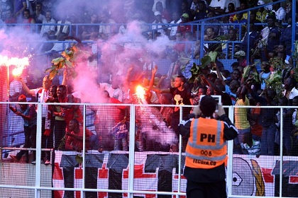 В столкновениях на футбольном матче в Конго погибли 15 человек