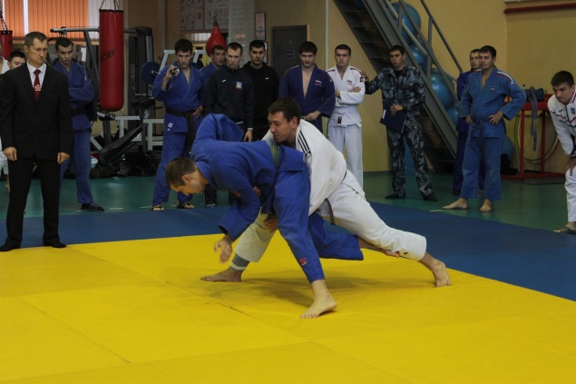 Полицейские Ачинска победители и призеры лично-командного чемпионата по дзюдо