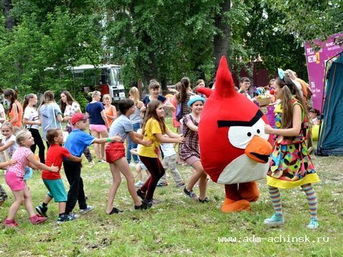 В Ачинске состоялся фестиваль «Муравейник»