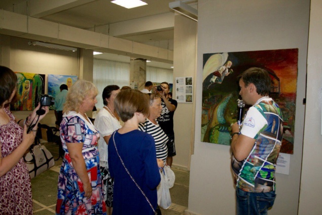 В Ачинске состоялось открытие выставки «Ангелы мира»