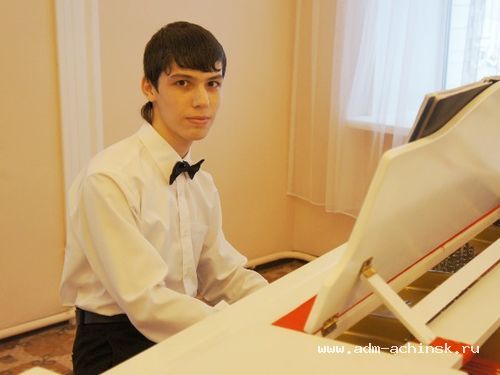 Ученики музыкальной школы № 1 стали лауреатами краевой олимпиады