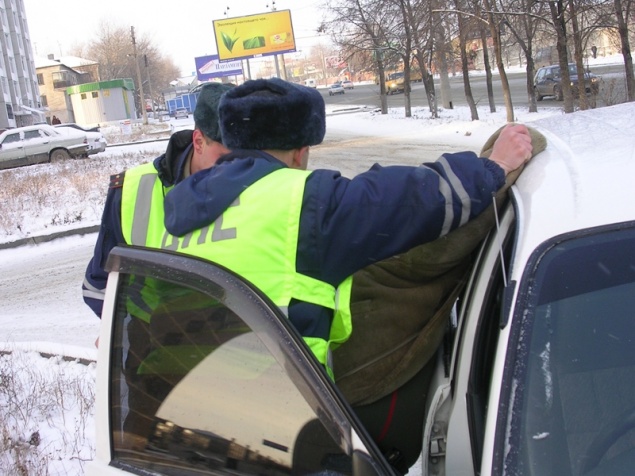 Полицейские вернули ачинцу похищенный автомобиль