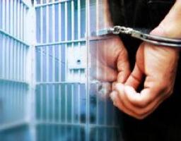 В Ачинске полицейские задержали подозреваемых в совершении кражи аккумулятора
