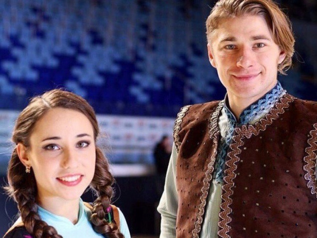 Сегодня ачинский фигурист Алексей Рогонов вышел на ледовую арену Пхенчхана в паре с Кристиной Астаховой