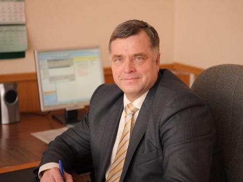 Поздравление Председателя Ачинского городского Совета депутатов Сергея Никитина с 8 Марта