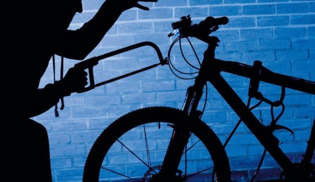 В Ачинске полицейские вернули мужчине похищенный велосипед