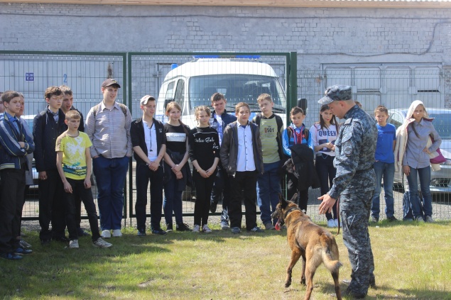 В День защиты детей полицейские провели акцию «В гостях у полиции»