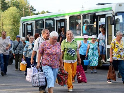 Вниманию садоводов! Завтра на дачные автобусные маршруты выходят новые перевозчики