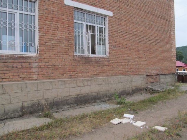 Житель края ограбил ювелирный магазин на 830 тысяч и спрятался в Кемеровской области