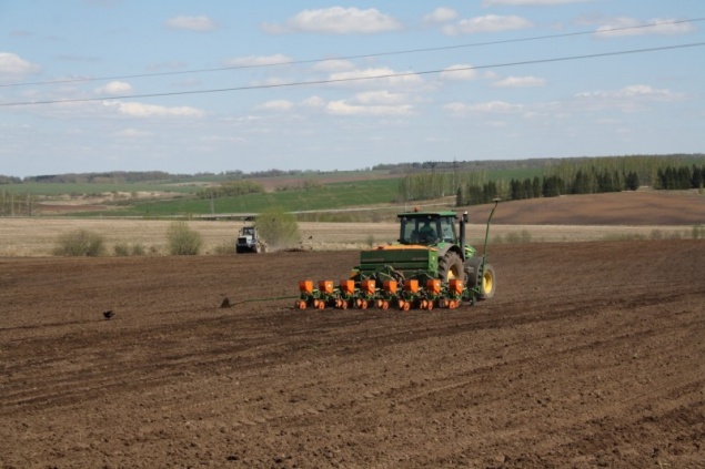 Аграрии Красноярского края получат 144 млн рублей компенсации на ГСМ