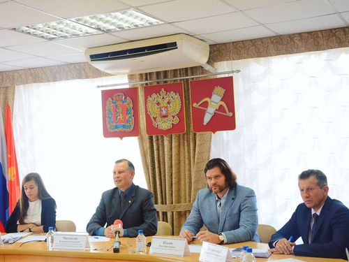 Ачинск с рабочим визитом посетил и. о.министра экологии Владимир Часовитин