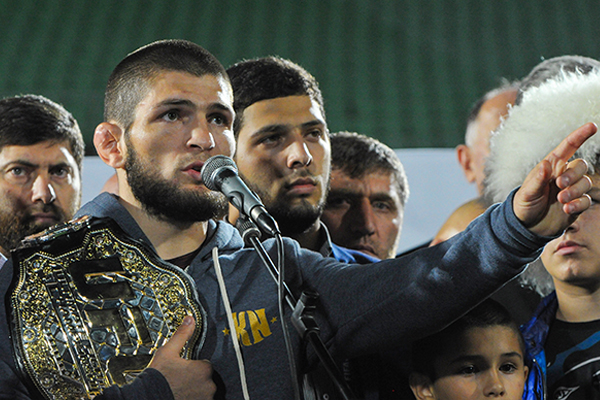 Орел взлетел. Нурмагомедов на вершине. Кому по силам это изменить?