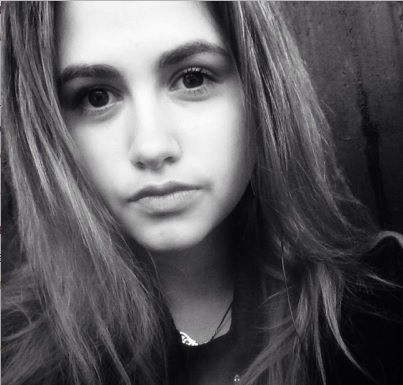 В Ачинске полицейские разыскивают без вести пропавшую школьницу