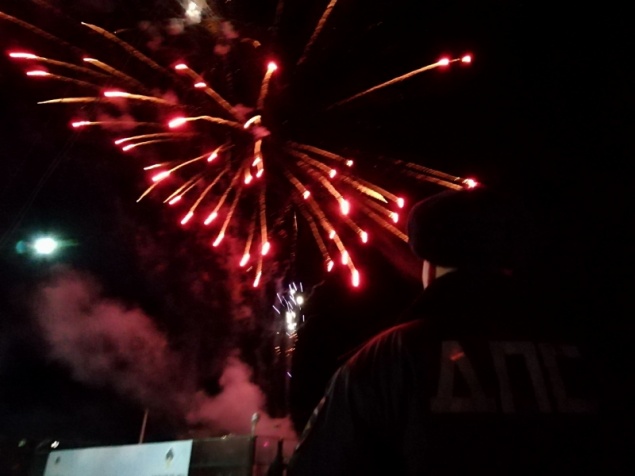 Полицейскими обеспечен общественный порядок на праздничном мероприятии, посвященном открытию елки в Привокзальном микрорайоне