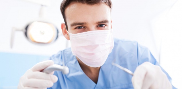 Кадры, в бой! Ачинская межрайонная больница примет на работу специалистов