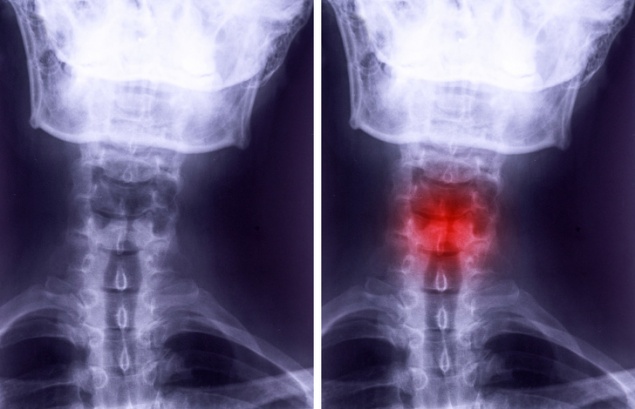 Простой прием, который поможет говорить на публике без предательски дрожащего голоса