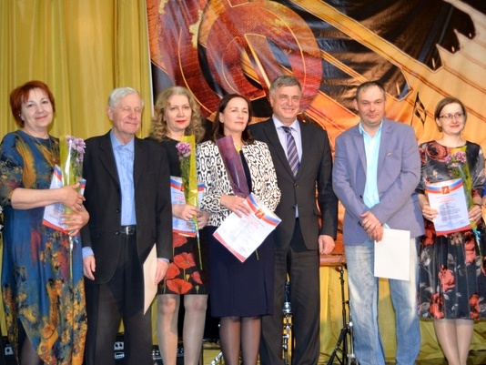 Дарящие праздник: в Ачинске наградили работников сферы культуры