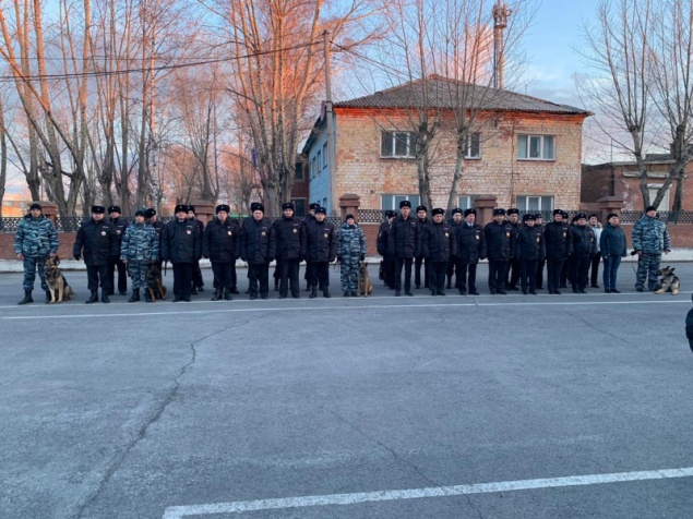 В Ачинске правоохранители и дружинники обеспечили безопасность на пасхальных мероприятиях