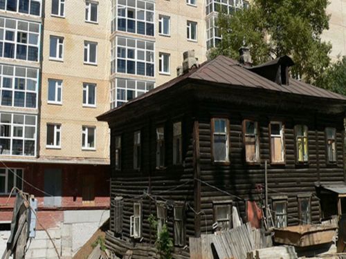 Новый многоэтажный дом для переселенцев из аварийного жилья в Ачинске будет построен за 390 дней