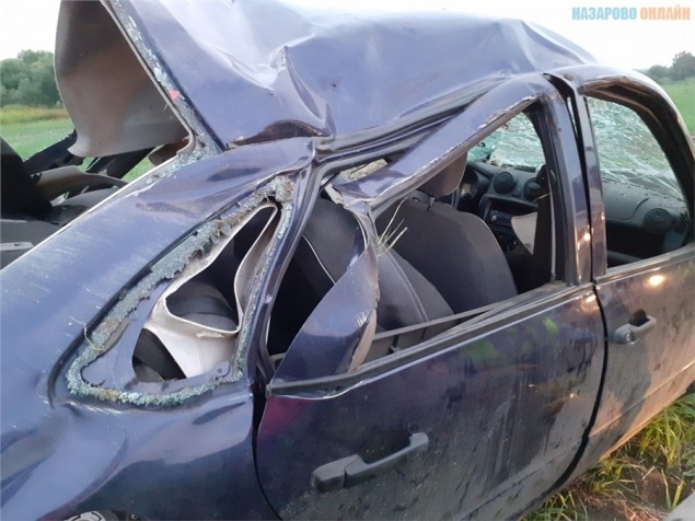 В Красноярском крае «Лада» улетела в поле: погибли водитель и его пассажир-одноклассник