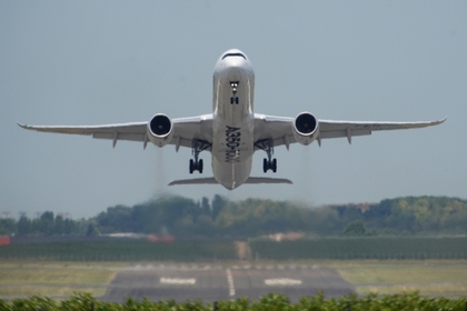 Украина вопреки запрету впустила к себе российский самолет