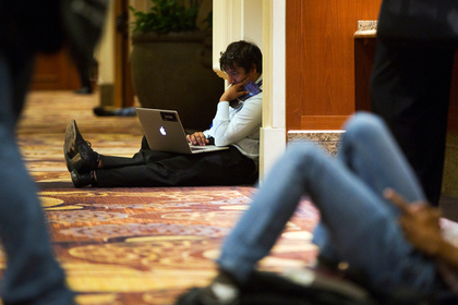 ФБР захотело тайно следить за пользователями соцсетей