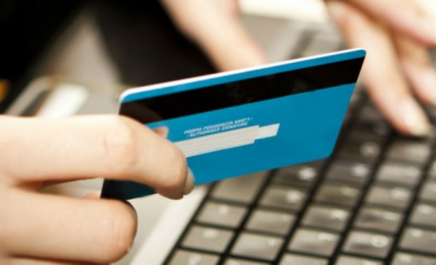 Сотрудники полиции информируют о том, как не стать жертвой мошенников