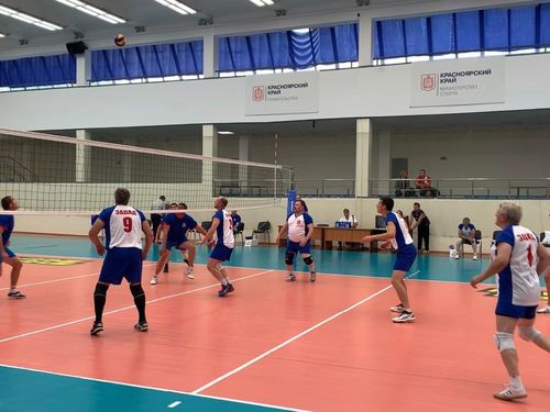 Делегация первых лиц городов и районов «Запада» края во главе с Илаем Ахметовым прибыла в краевую столицу