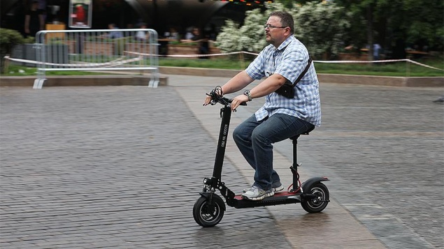 АВТО В Госдуме предложили внести электросамокаты и гироскутеры в ПДД