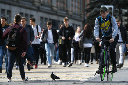 Названы города с мечтающей о бегстве российской молодежью