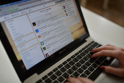 В Красноярском крае ловкие мошенники выманили больше 75 тысяч рублей от пенсионерки, которая пыталась продать дом