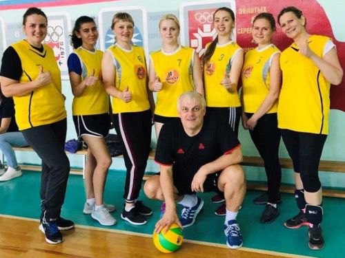 СПОРТИВНЕЕ ВСЕХ: учителя лицея №1 завоевали золото в городской спартакиаде работников образования