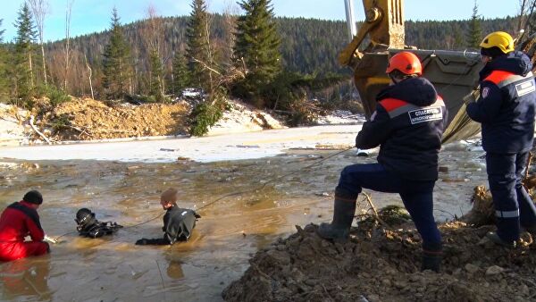 Красноярский Росприроднадзор не нашел ртути в реке Сейба после прорыва дамб в Курагинском районе