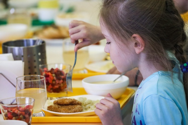 Названа главная ошибка в питании детей