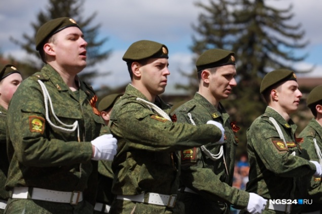 Красноярские срочники жаловались родителям на часть в Забайкалье, где парень расстрелял восьмерых