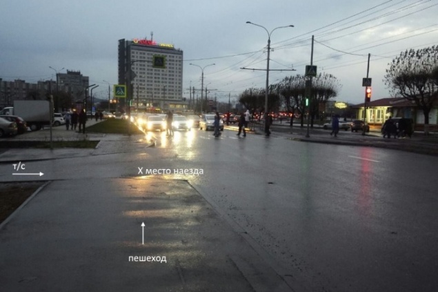 Водитель наехал на подростка, спросил о самочувствии и уехал: ГИБДД объявила его в розыск