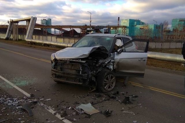 На западе Красноярского края лоб в лоб столкнулись две иномарки. Пострадал годовалый ребёнок