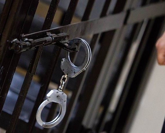 Замначальника красноярской колонии поймали на взятке в 1000 литров бензина