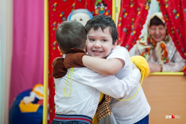 Вместе с братом и сестрой: Госдума изменила правила зачисления в школы и детсады