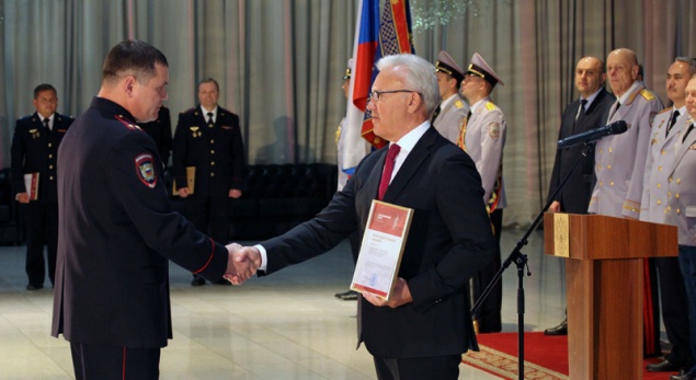 Начальник полиции МО МВД России «Ачинский» удостоен награды губернатора Красноярского края