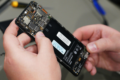 Госдума запретила продавать смартфоны без российского софта