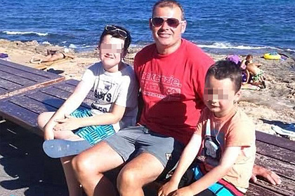 Победитель лотереи спустил деньги на проституток, убил детей и покончил с собой