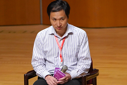 Создавшего детей-мутантов ученого отправили в тюрьму