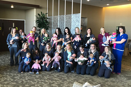 За 2019 год 19 медсестер из одной больницы родили 19 детей