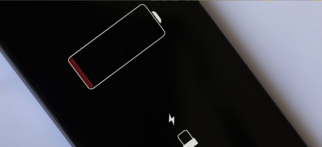 Житель Ачинска купил телефон с браком у одной компании, а засудил другую