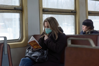 В России предложили высаживать из электричек за плохой запах и пение