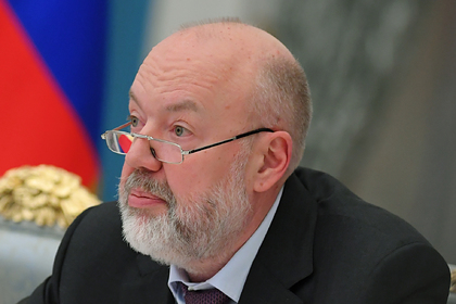 Отмену ограничений президентских сроков для Путина назвали переходной нормой